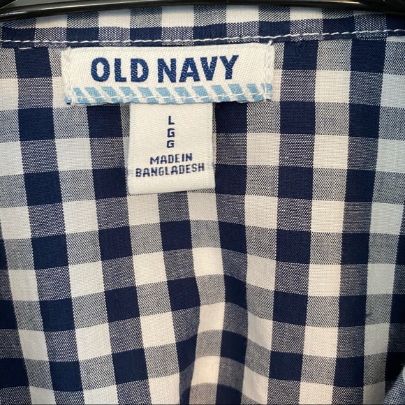 Old Navy Checkered Button Down Shirt - Picture 3 of 5